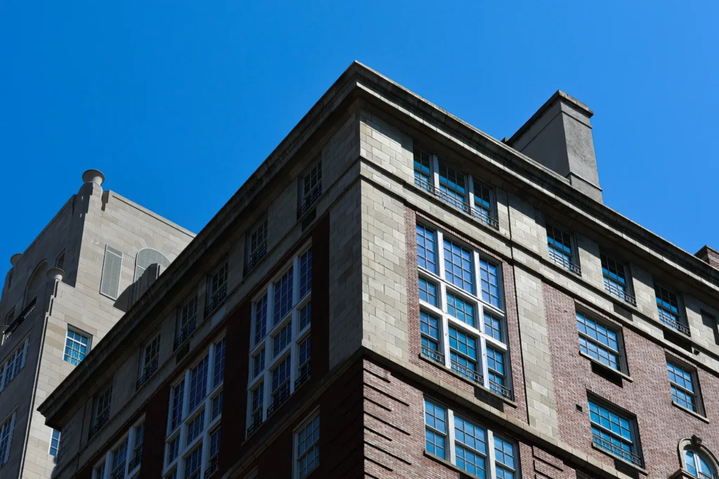 39 EAST 79TH STREET